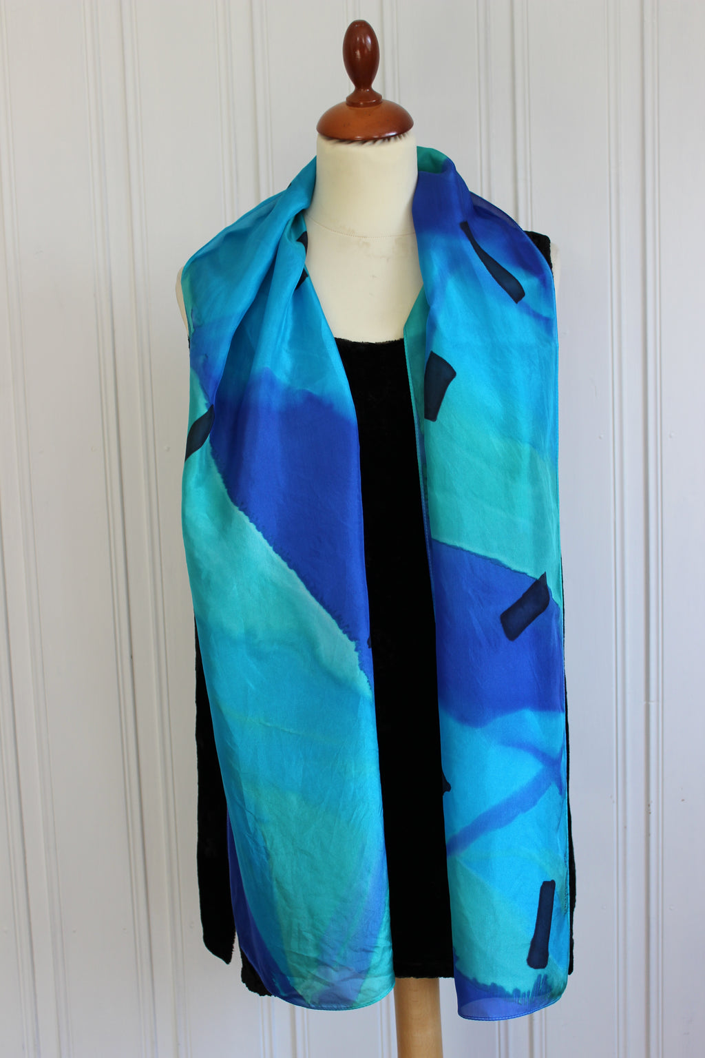 Hand painted silk scarf 4339