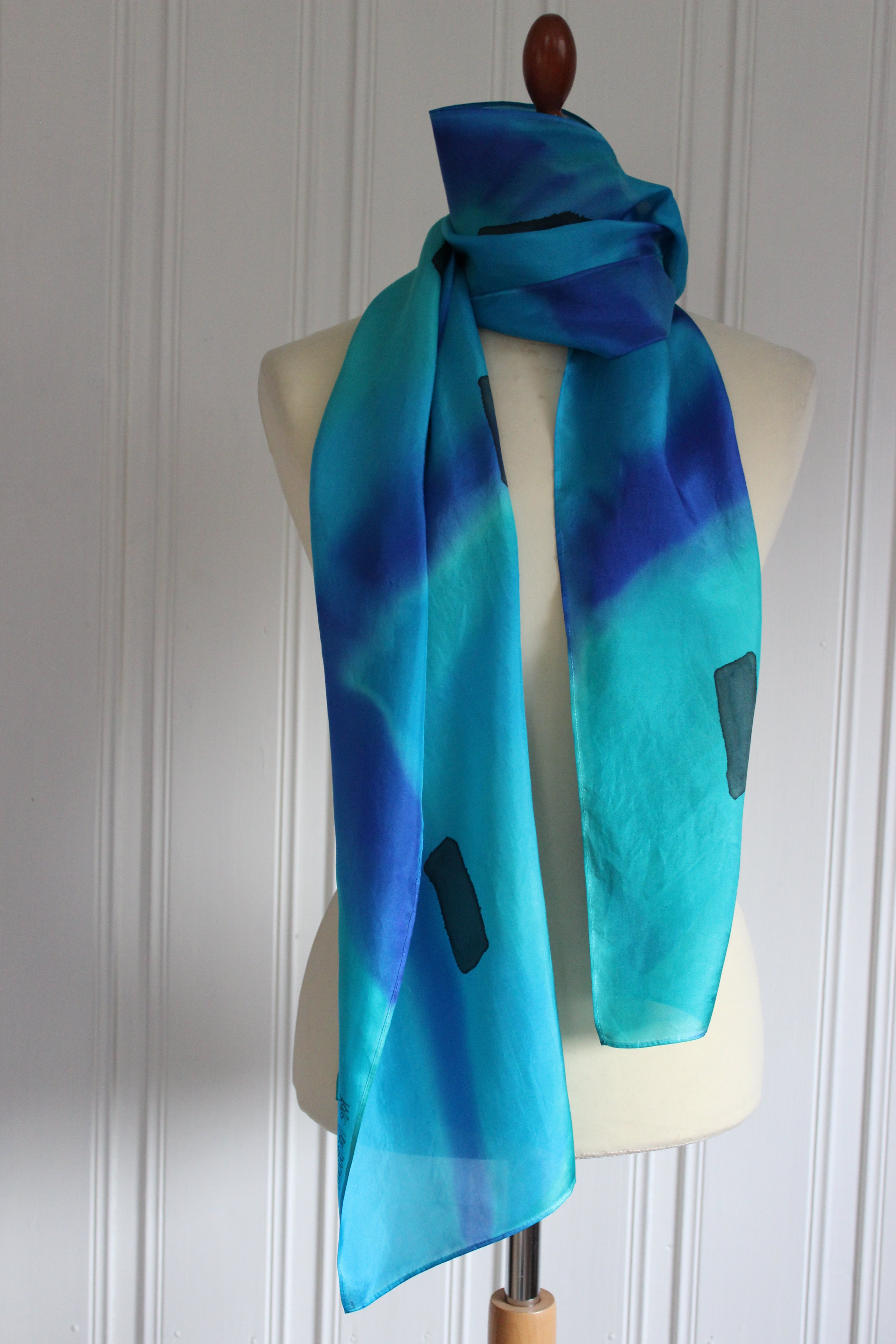 Hand painted silk scarf 4402