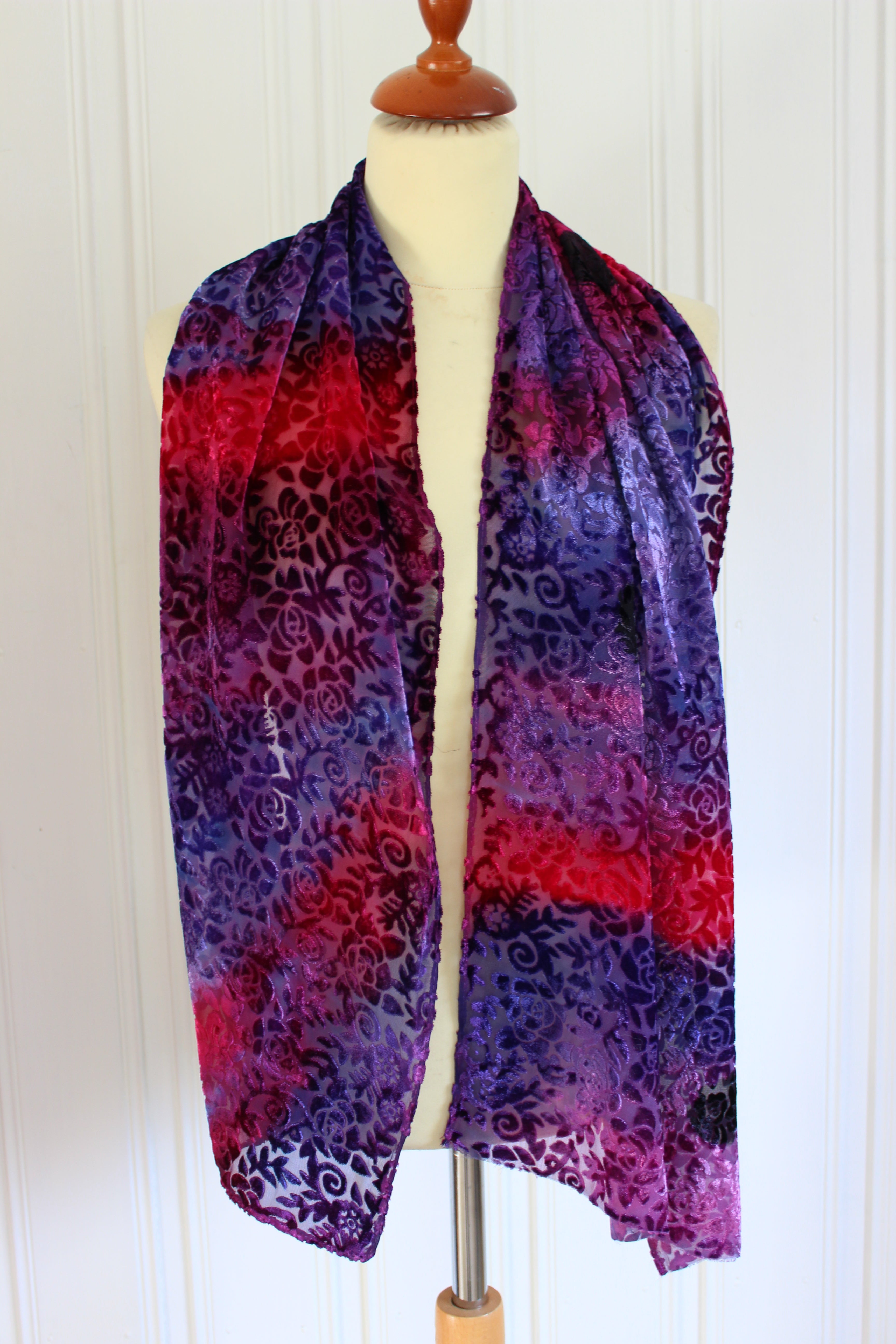 Håndmalt skjerf i silke 4841