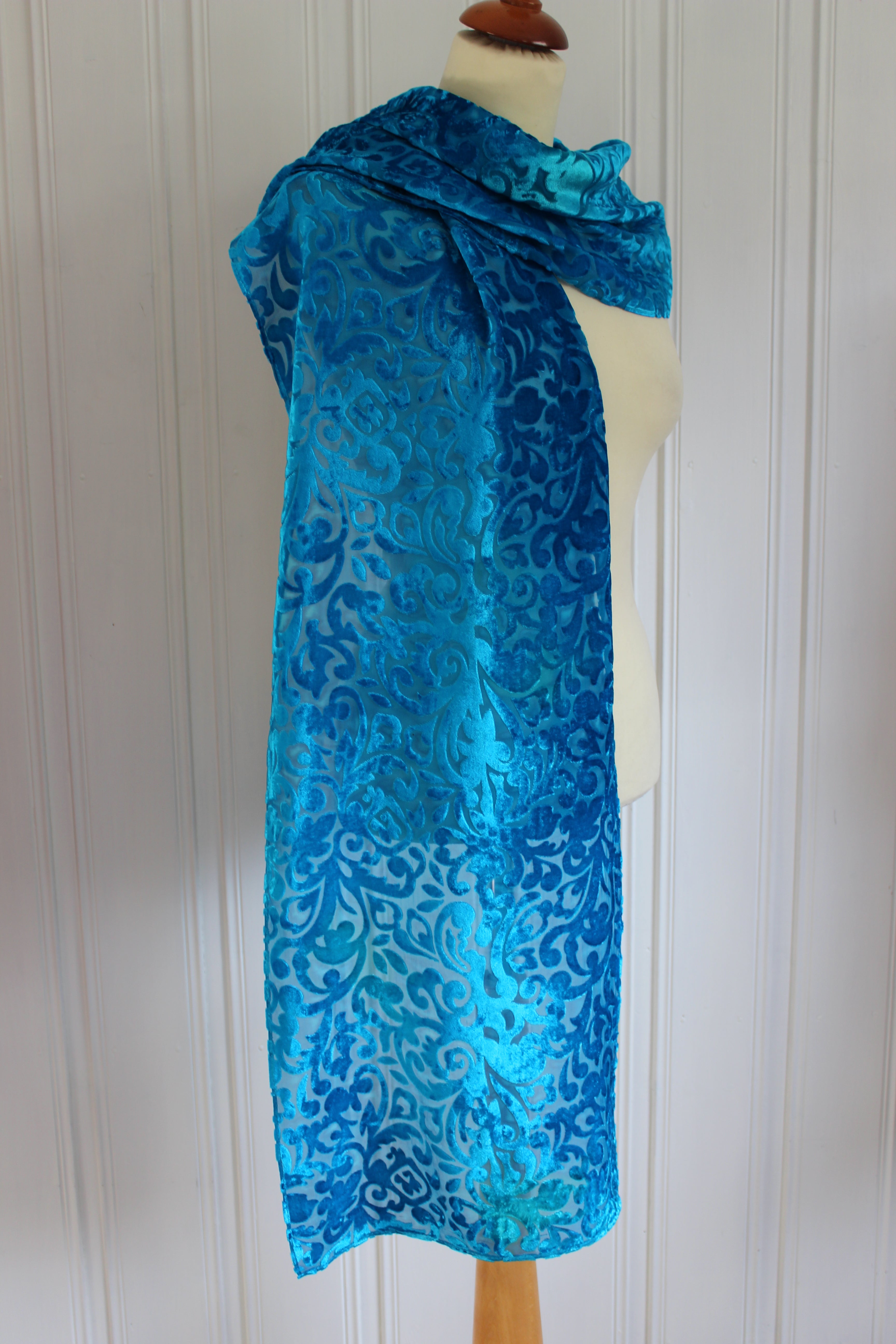 Håndmalt skjerf i silke 4847