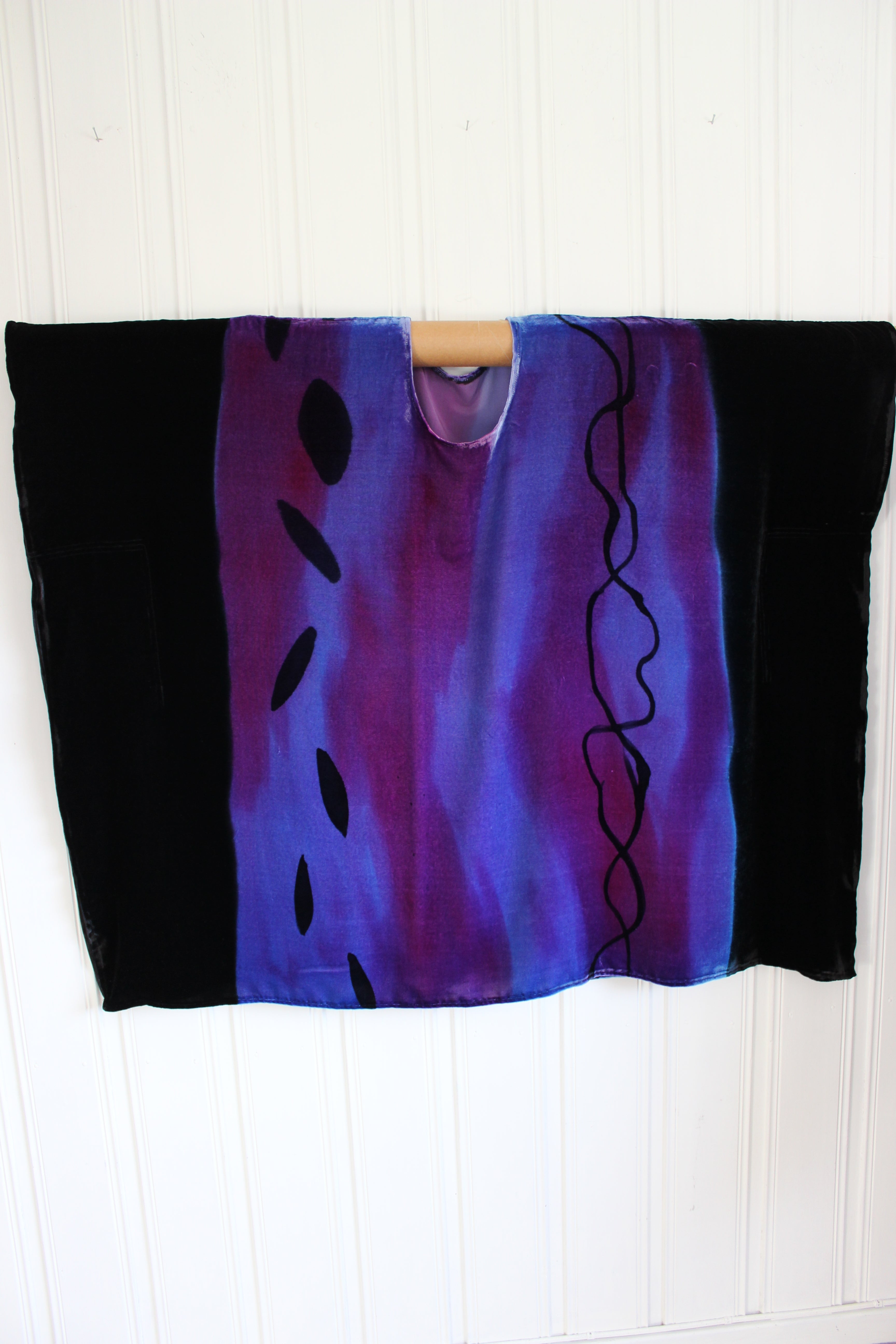 Håndmalt topp i silkefløyel 4885