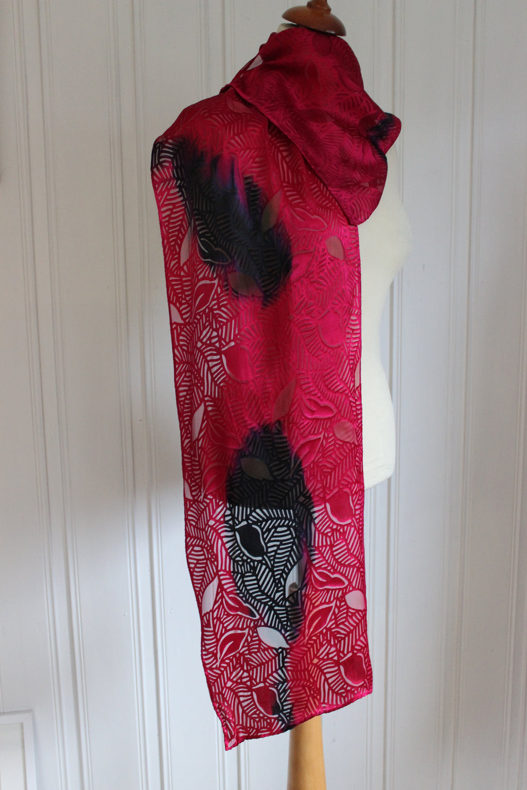 Hand painted silk scarf 4902