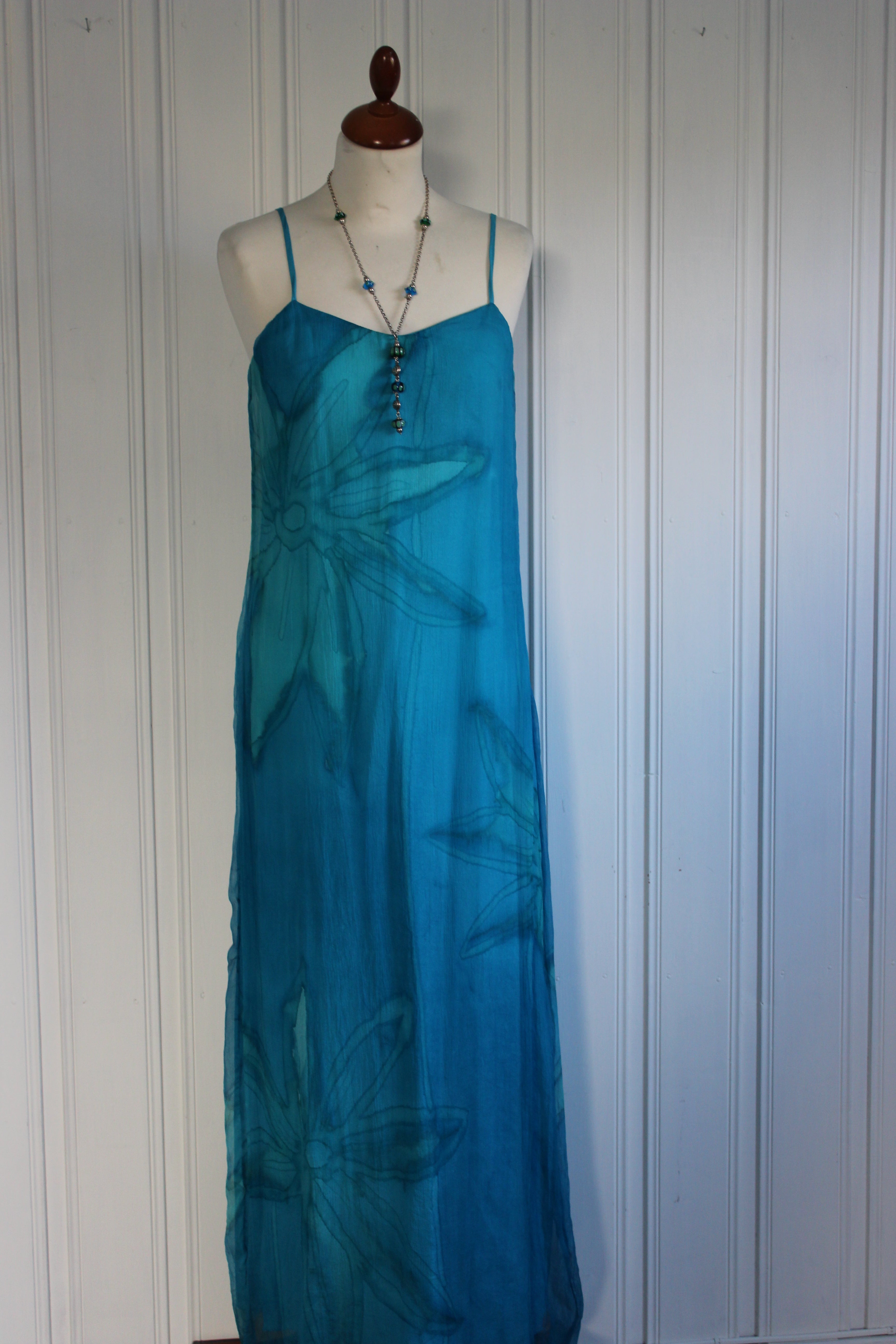 Håndmalt kjole i Crincle silke 3885